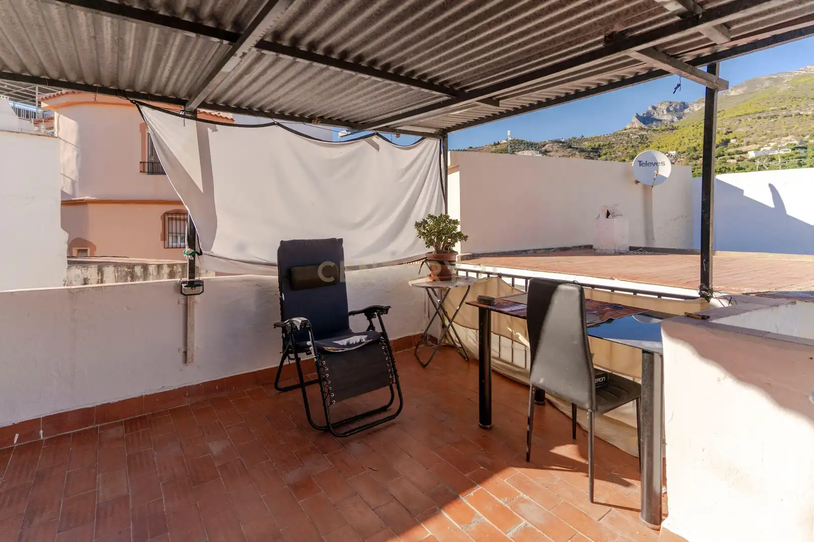 Terrassa de Casa o xalet en venda en Ítrabo