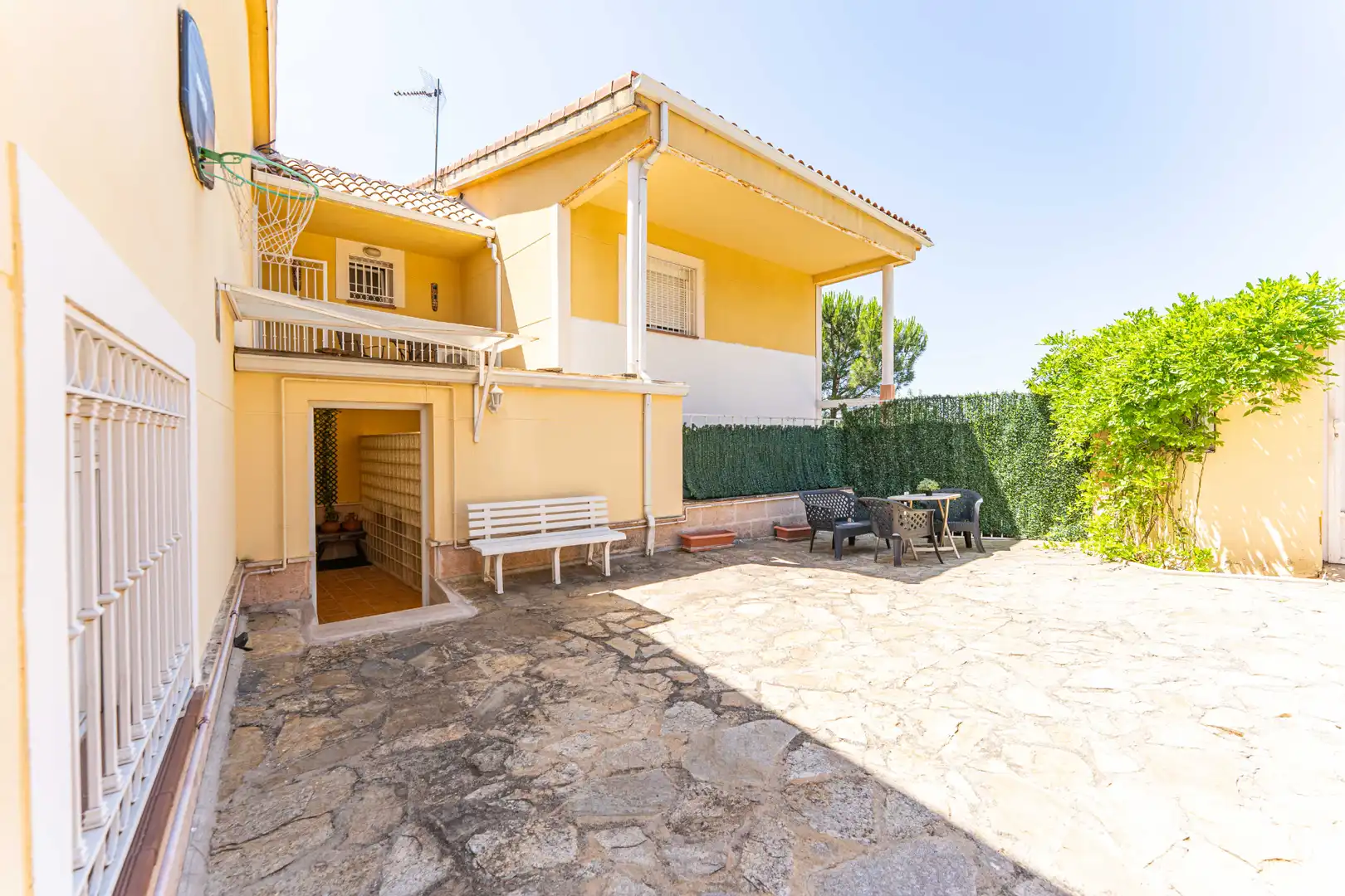 Jardín de Casa adosada en venta en Torrelodones con Calefacción, Jardín privado y Terraza