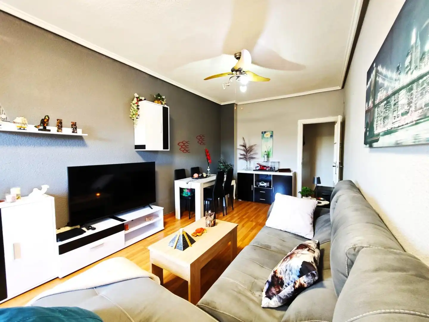Sala de estar de Piso en venta en Elche / Elx con Terraza, Amueblado y Balcón