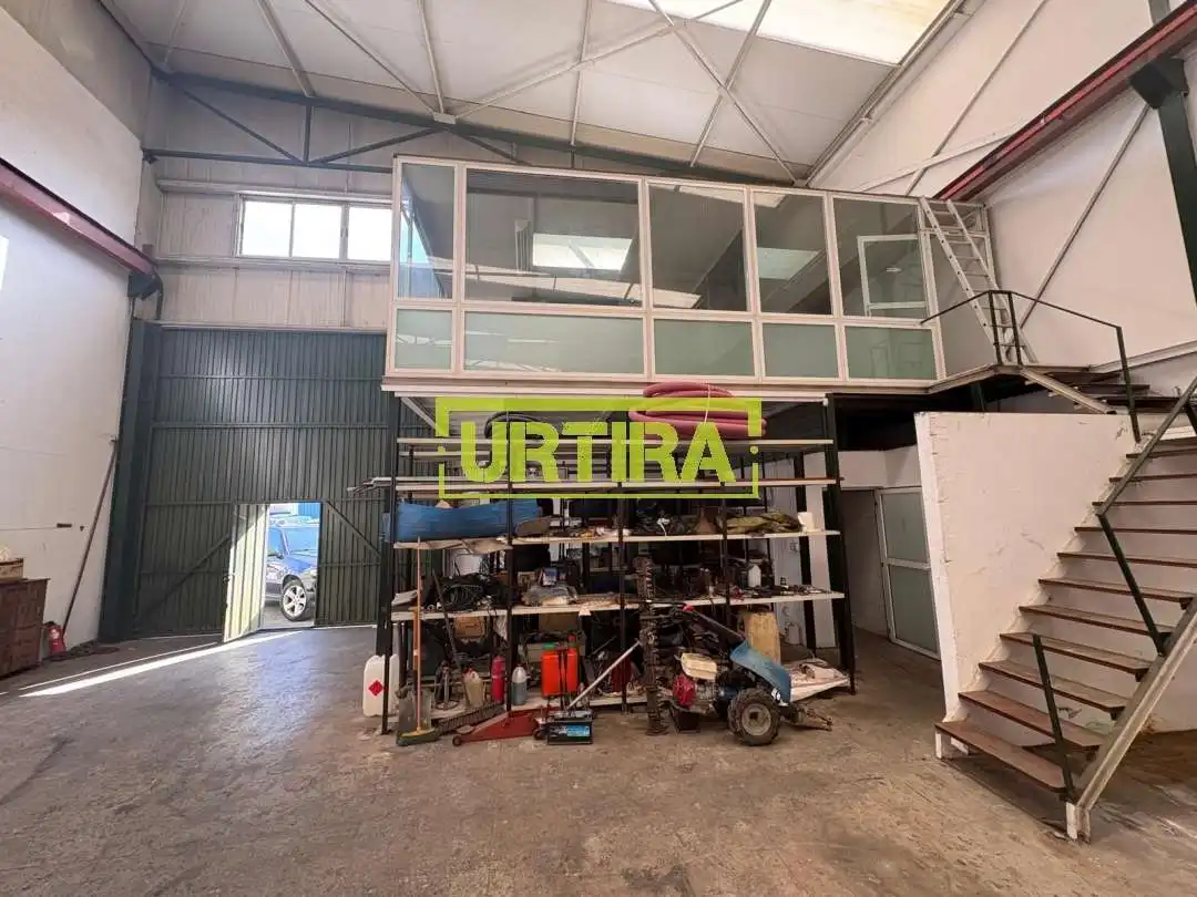 Exterior view of Industrial buildings for rent in Oiartzun