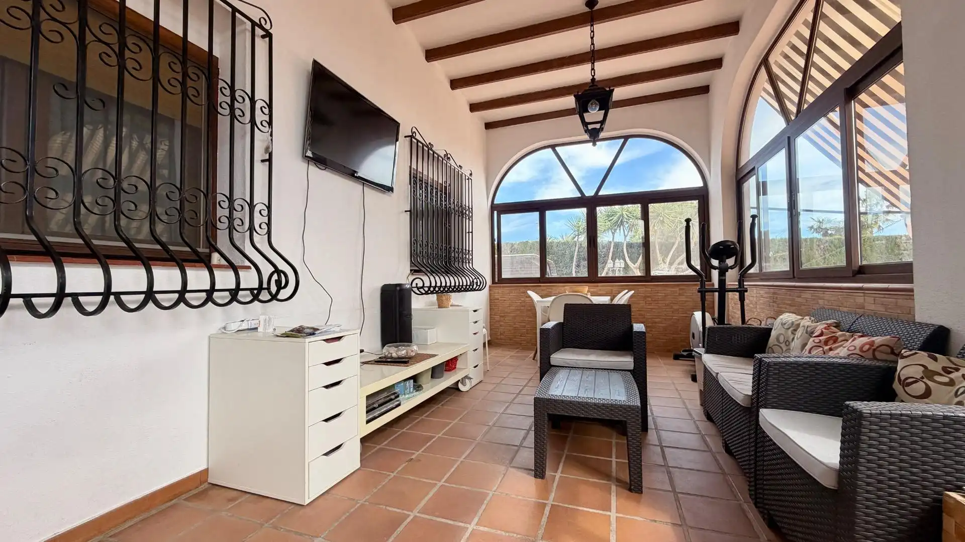 Living room of Houses for sale in Elche / Elx  with Air Conditioner, Private garden and Terrace