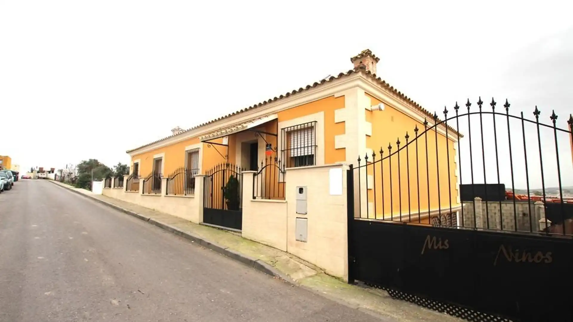 Vista exterior de Casa o chalet en venta en Jerez de la Frontera con Aire acondicionado, Jardín privado y Terraza