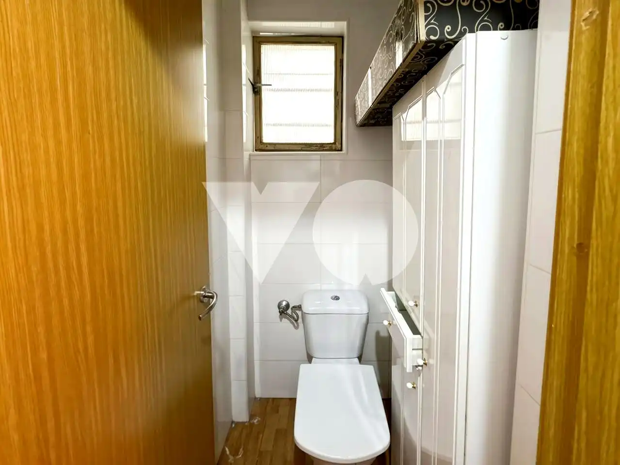 Baño de Local en venta en Madrid con Aire acondicionado