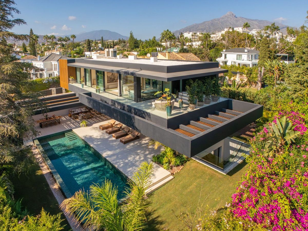 Exterior view of House or chalet for sale in Málaga Capital  with Heating and Community pool