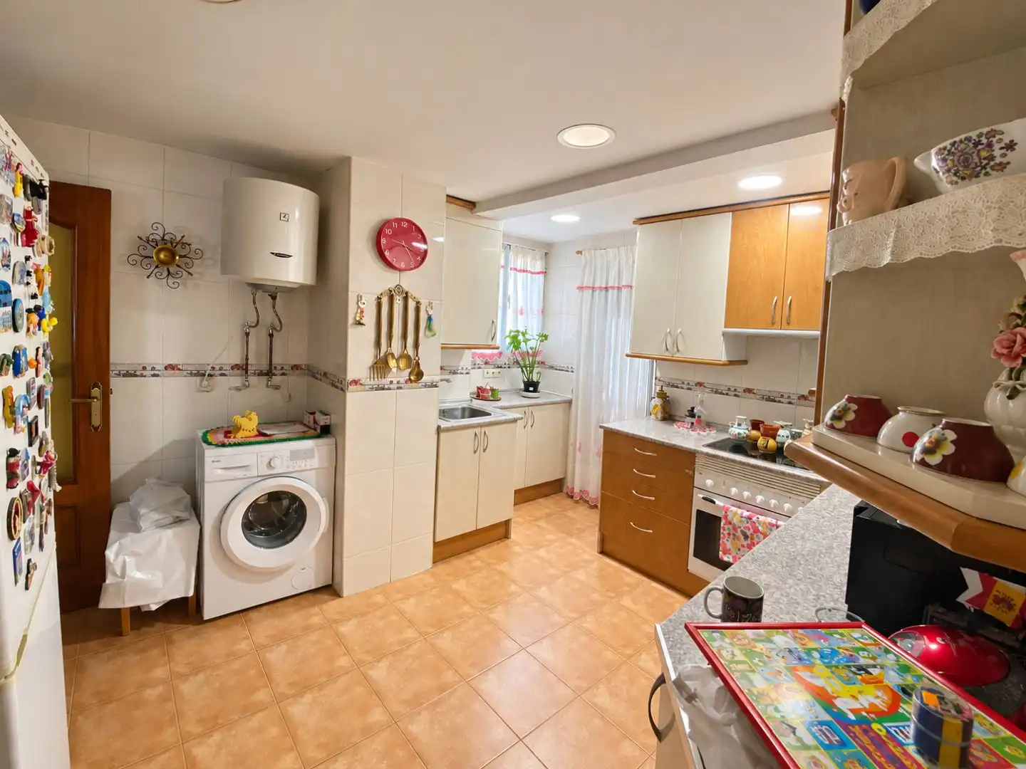 Kitchen of Flat for sale in  Madrid Capital