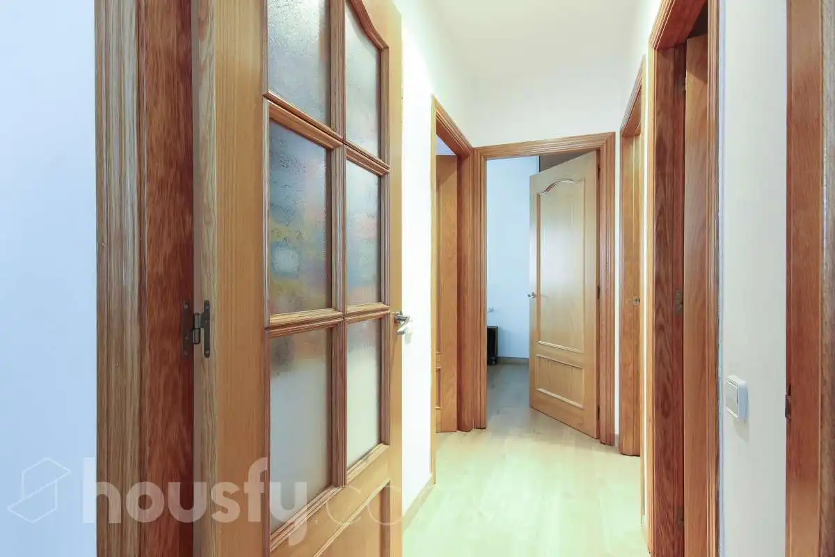 Ground floor for rent in Carrer de Joan Pfaff, Marianao