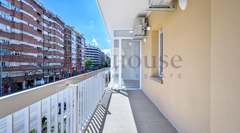 PISO RECIÉN REFORMADO CON GRAN BALCÓN EN LA DRETA DE L EIXAMPLE, imatge 3