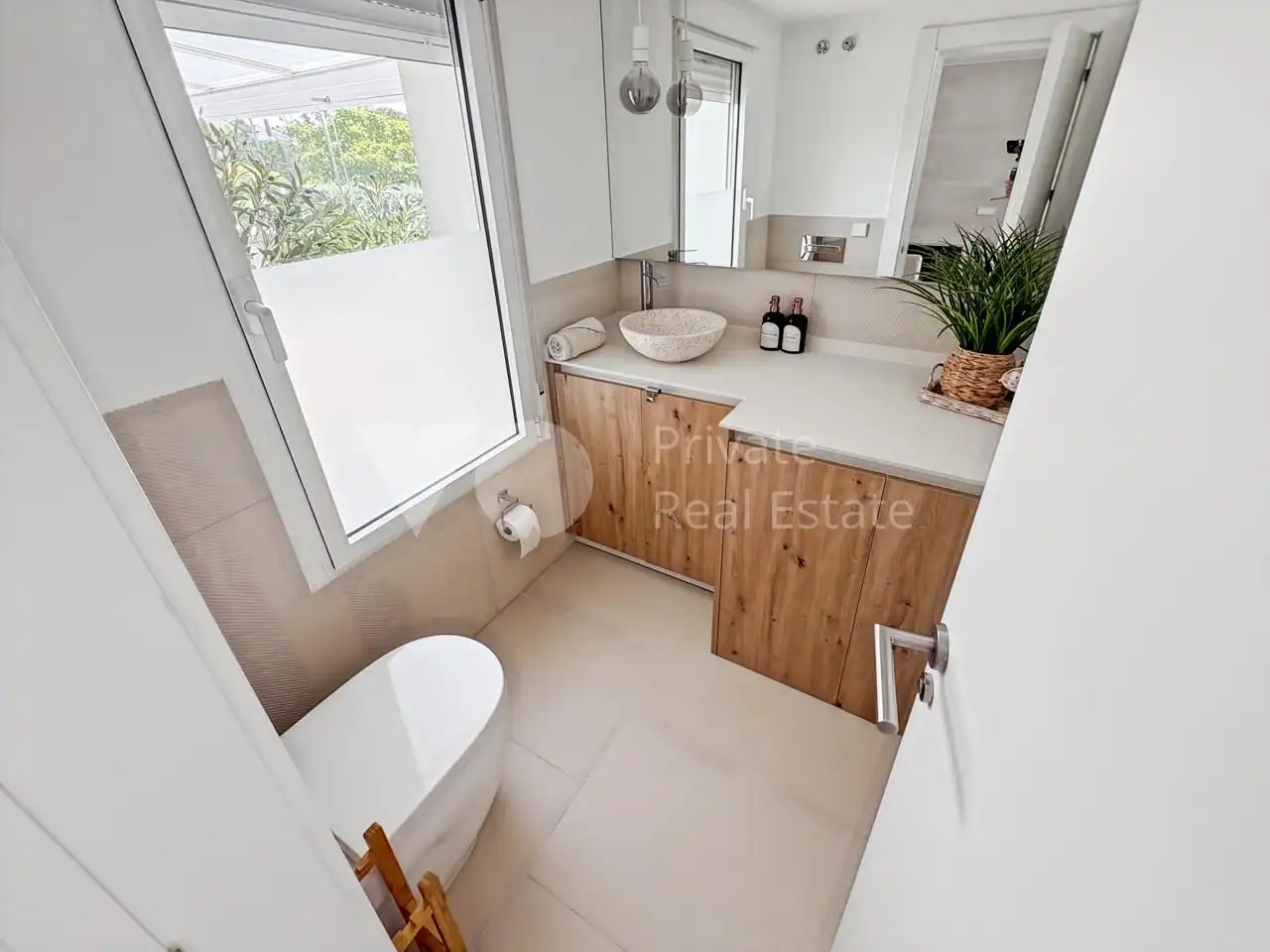 Bathroom of Houses for sale in Boadilla del Monte  with Air Conditioner, Heating and Private garden