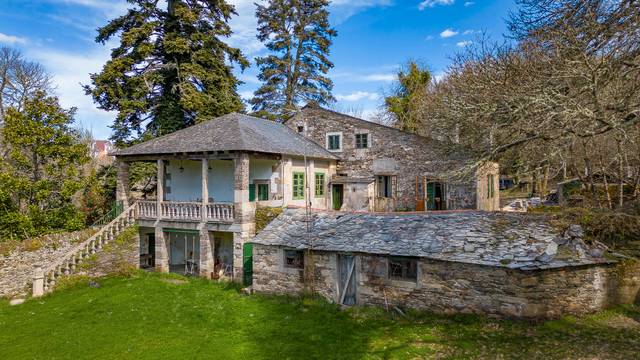 Finca rústica en Venta en Vilalba