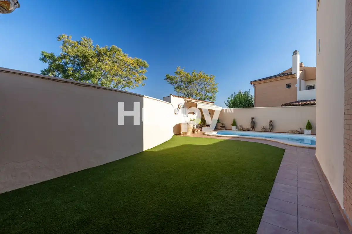 Semi-detached house with terrace for sale in Calle Menorca, imagen 43