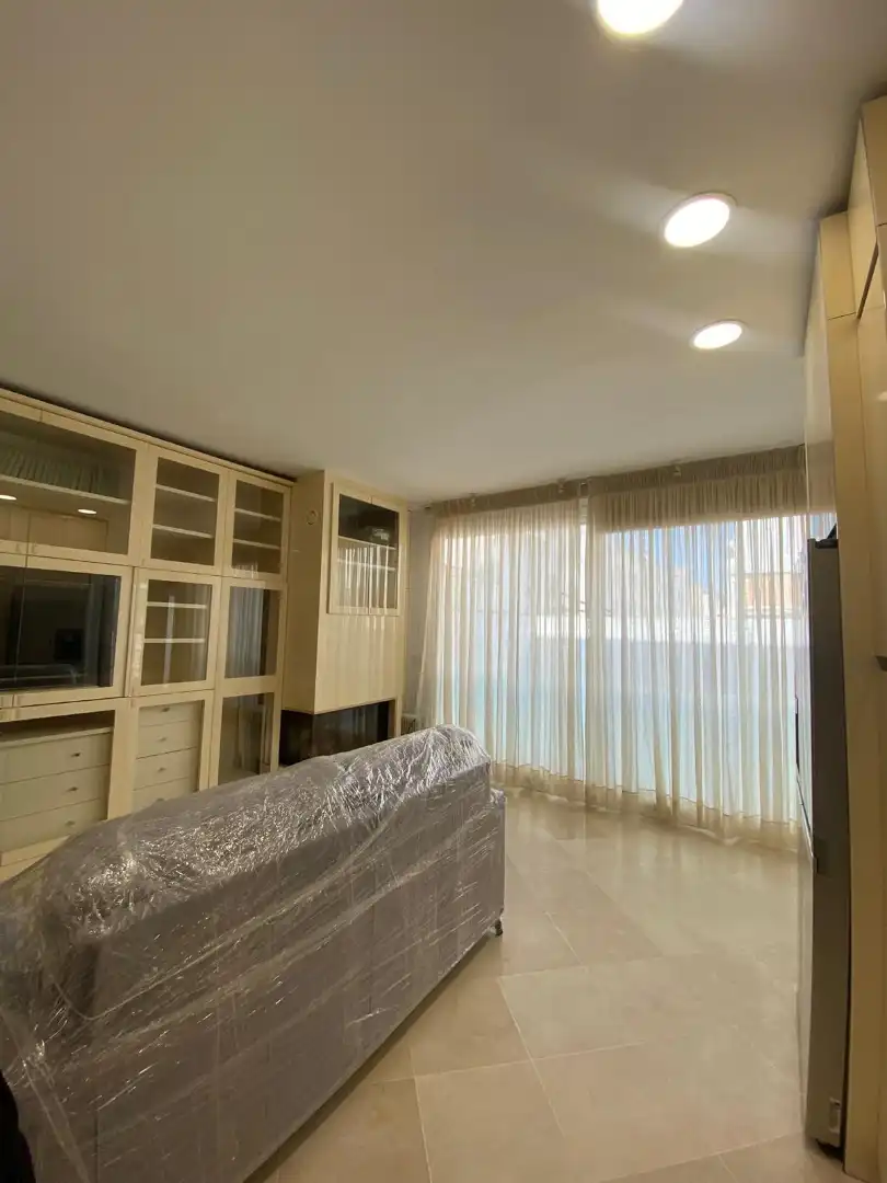 Habitación de Piso en venta en Sevilla con Aire acondicionado, Trastero y Amueblado