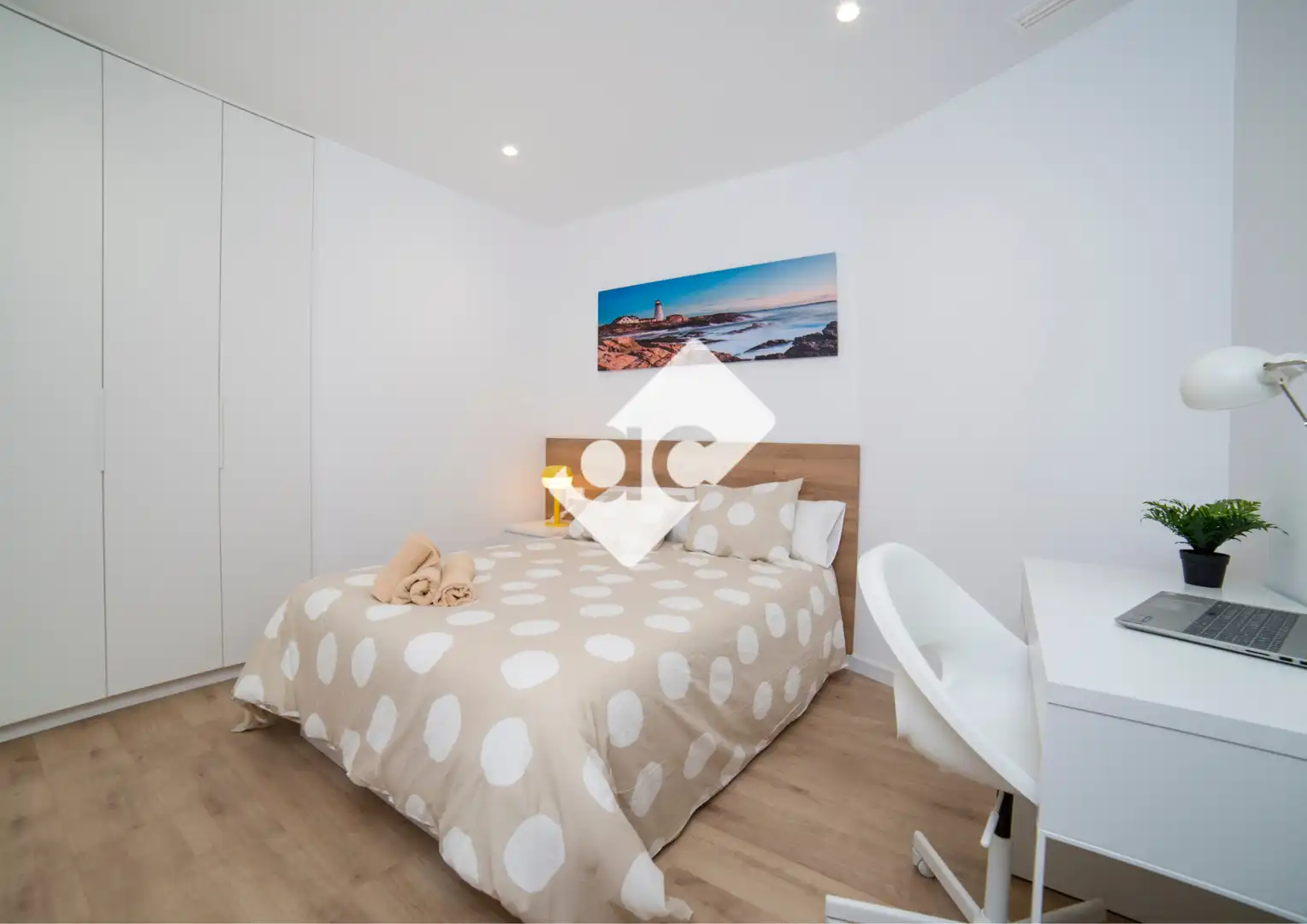 Bedroom of Flat for rent in Valencia  with Air Conditioner, Heating and Terrace