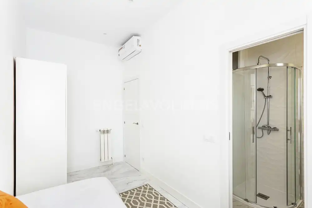 Habitación de Piso en venta en Madrid con Aire acondicionado, Calefacción y Amueblado