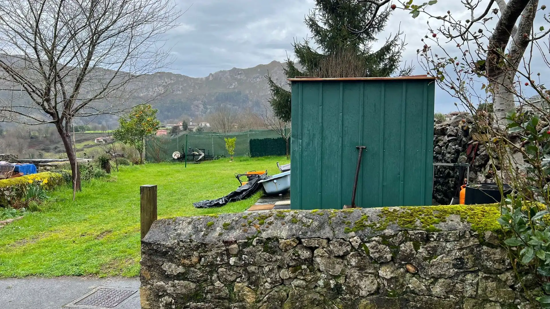 Garden of Houses for sale in Cangas de Onís  with Private garden