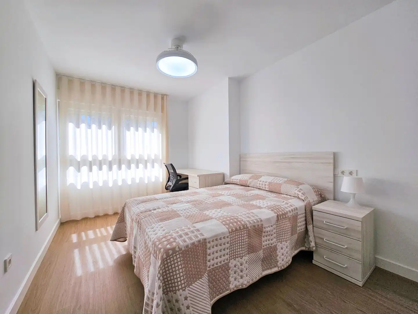Bedroom of Flat for rent in Cartagena  with Air Conditioner and Furnished