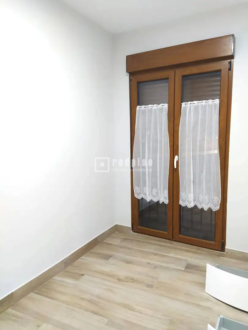 Habitación de Dúplex en venta en Navalcarnero con Aire acondicionado, Calefacción y Terraza