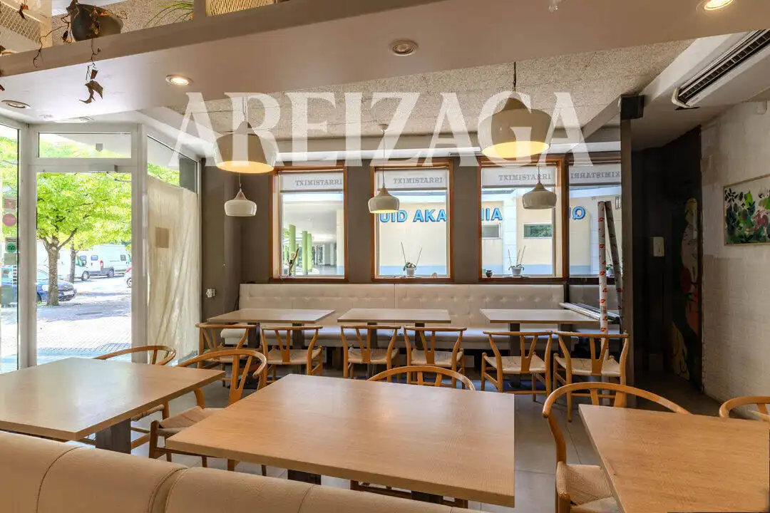 Local de lloguer en Donostia - San Sebastián 