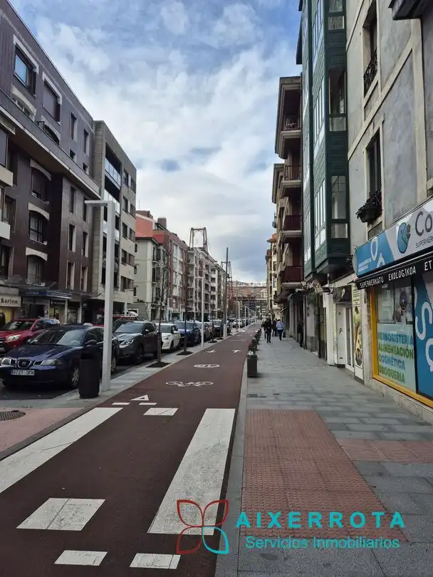 Außenansicht von Geschaftsraum zur Miete in Getxo 