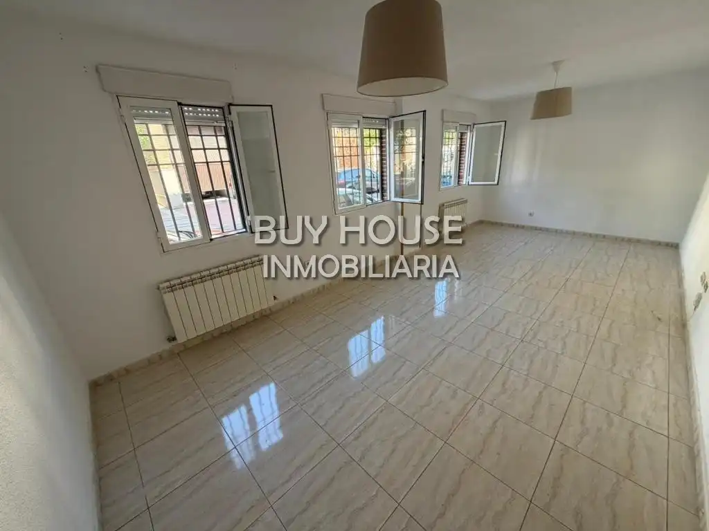 Exterior view of Flat for rent in Illescas