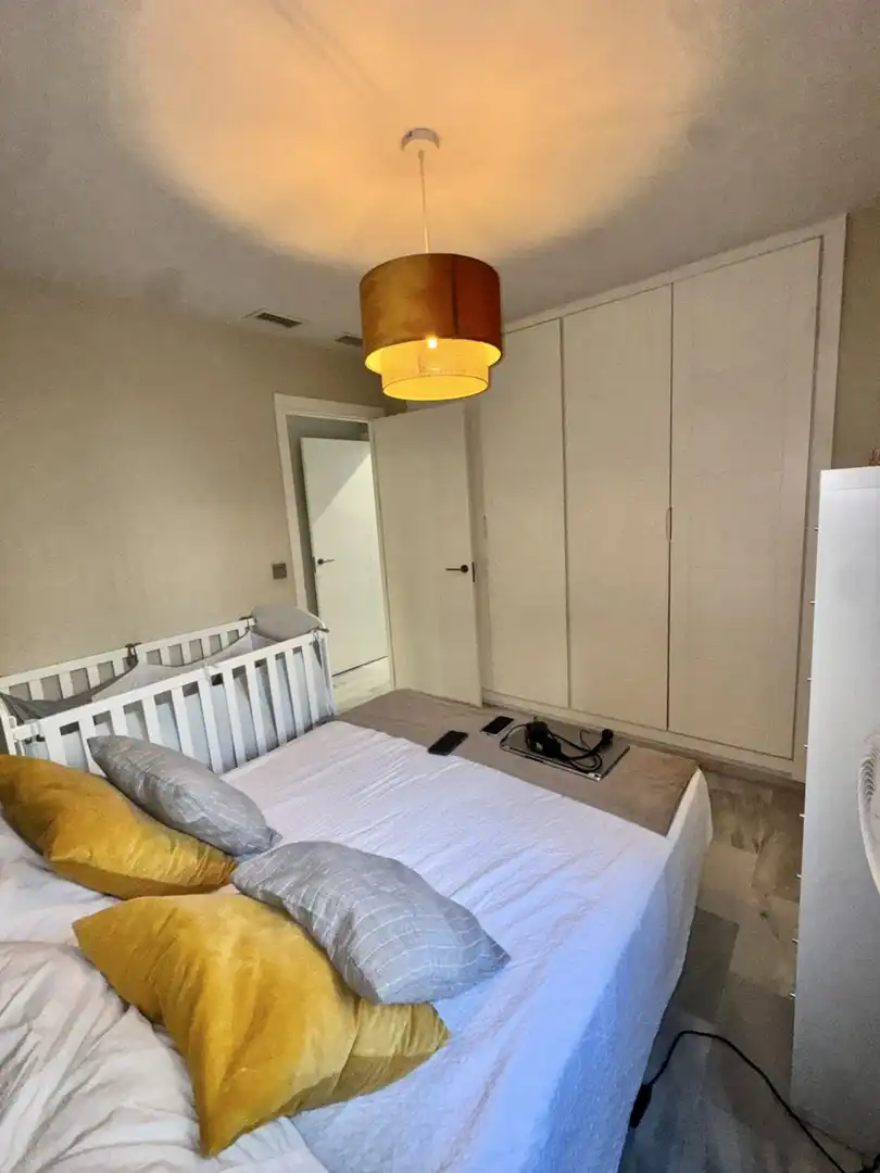 Habitación de Piso en venta en Tomares con Aire acondicionado, Calefacción y Piscina comunitaria