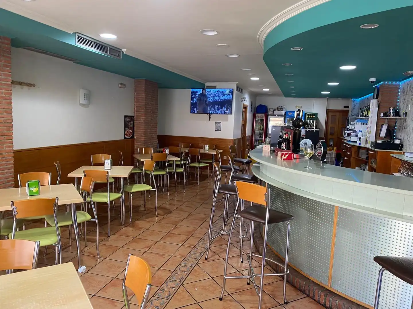 Local comercial en venda a Monreal del Campo
