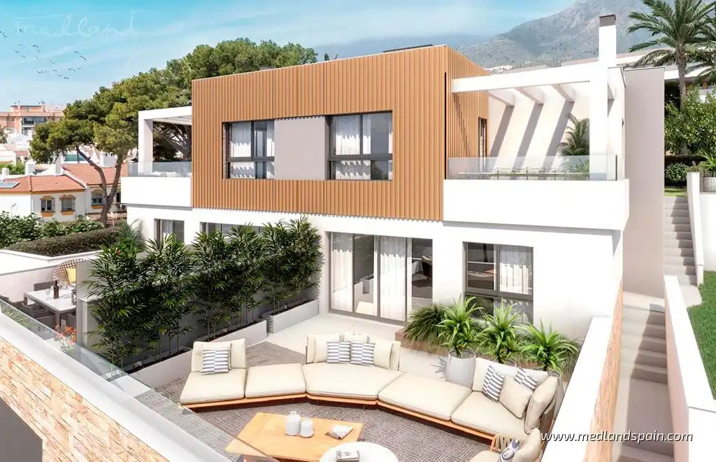 Terrassa de Casa o xalet en venda en Torremolinos amb Aire condicionat, Jardí privat i Terrassa