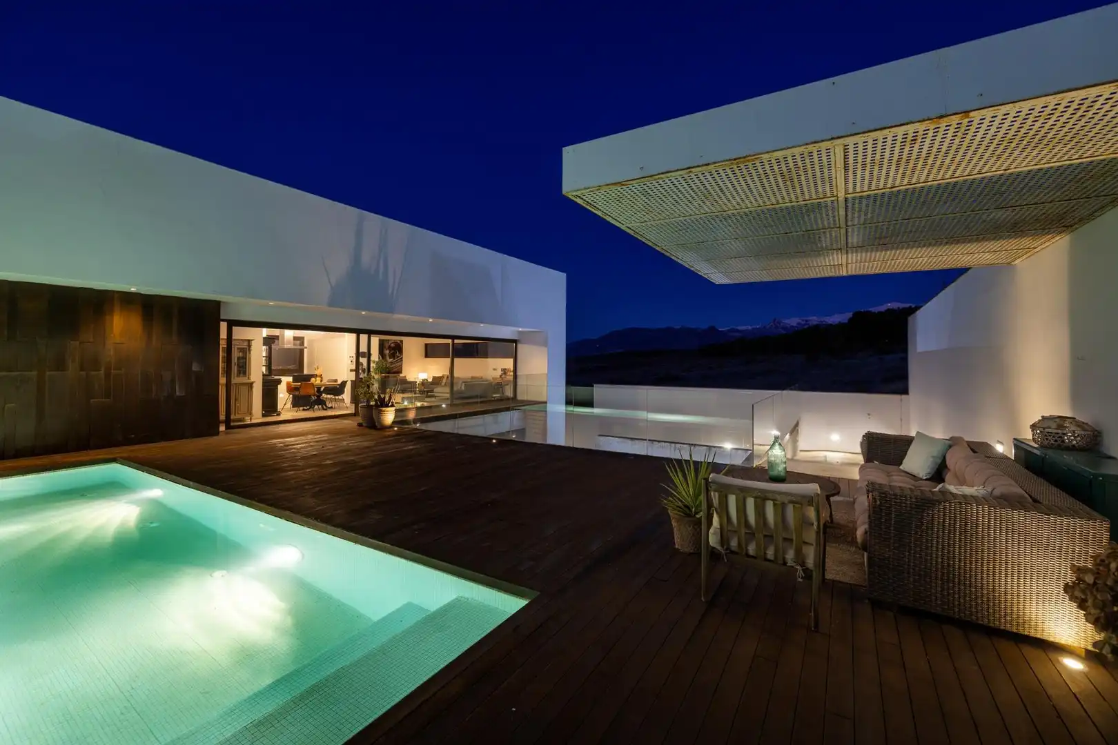 Chalet con jardín en venta en Calle Nevada 33, imagen 2