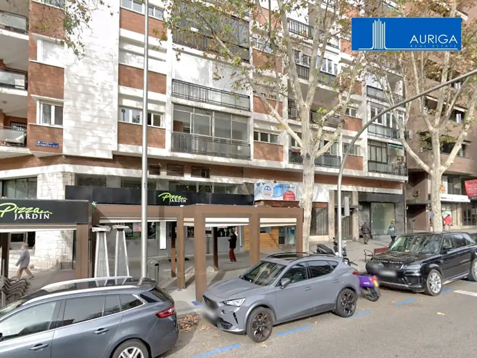 Local comercial en venda a Chamberí, imagen 4
