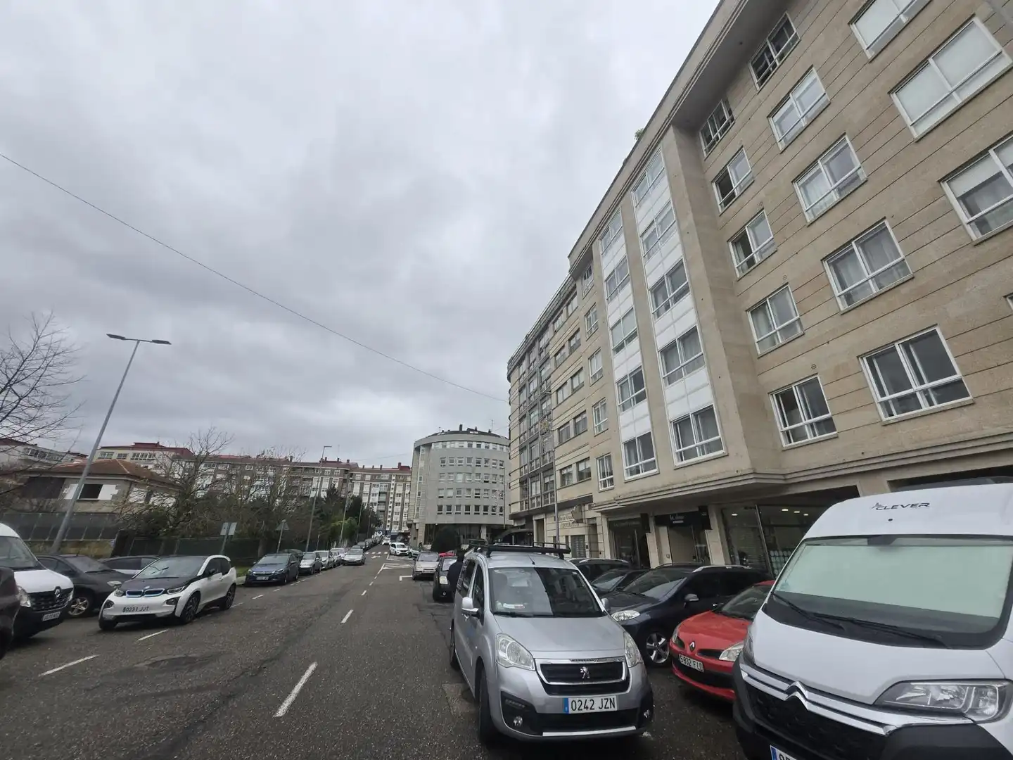 Vista exterior de Piso en venta en Vigo  con Calefacción