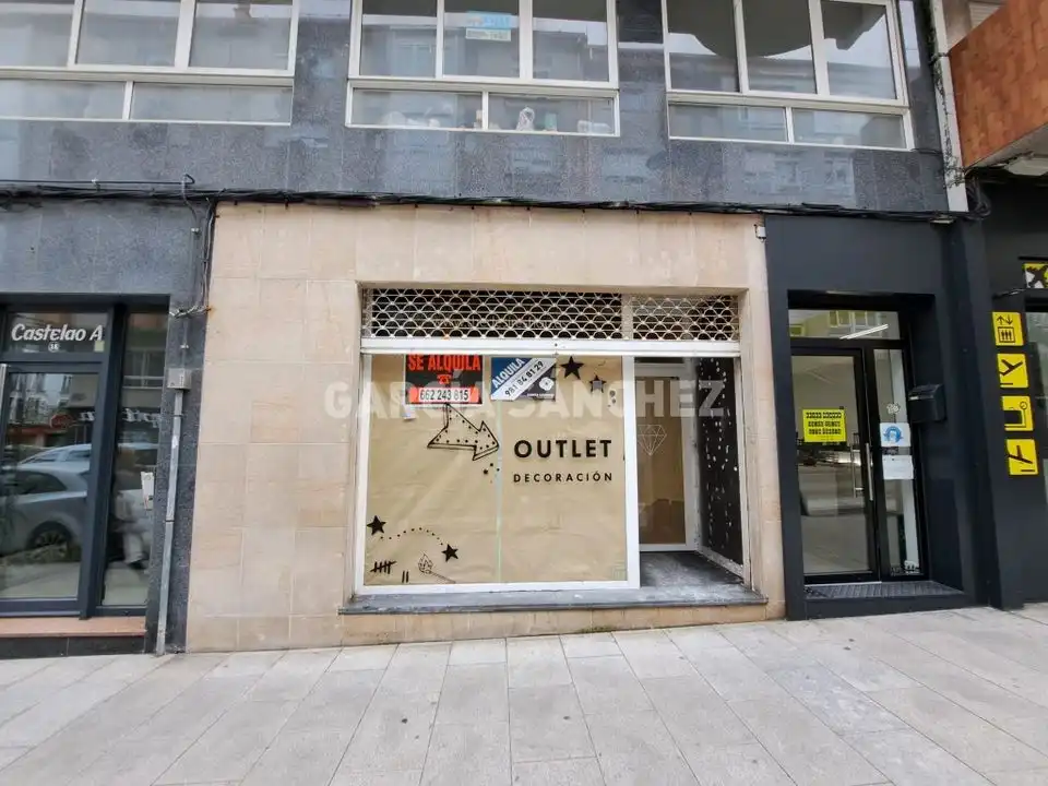 Local comercial de lloguer a Rúa de Robustiano Pérez del Río 18, imagen 2