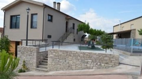 MODERNA MASIA EXCLUSIVA EN VENTA