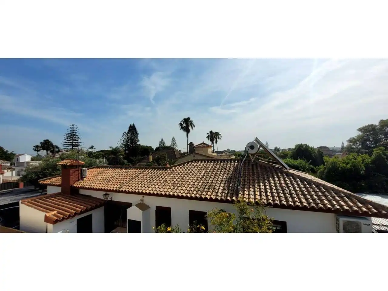 Exterior view of Houses for sale in Sanlúcar de Barrameda  with Air Conditioner and Terrace