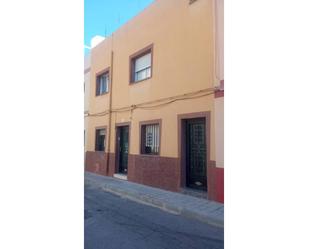 Exterior view of House or chalet for sale in Castellón de la Plana / Castelló de la Plana  with Furnished