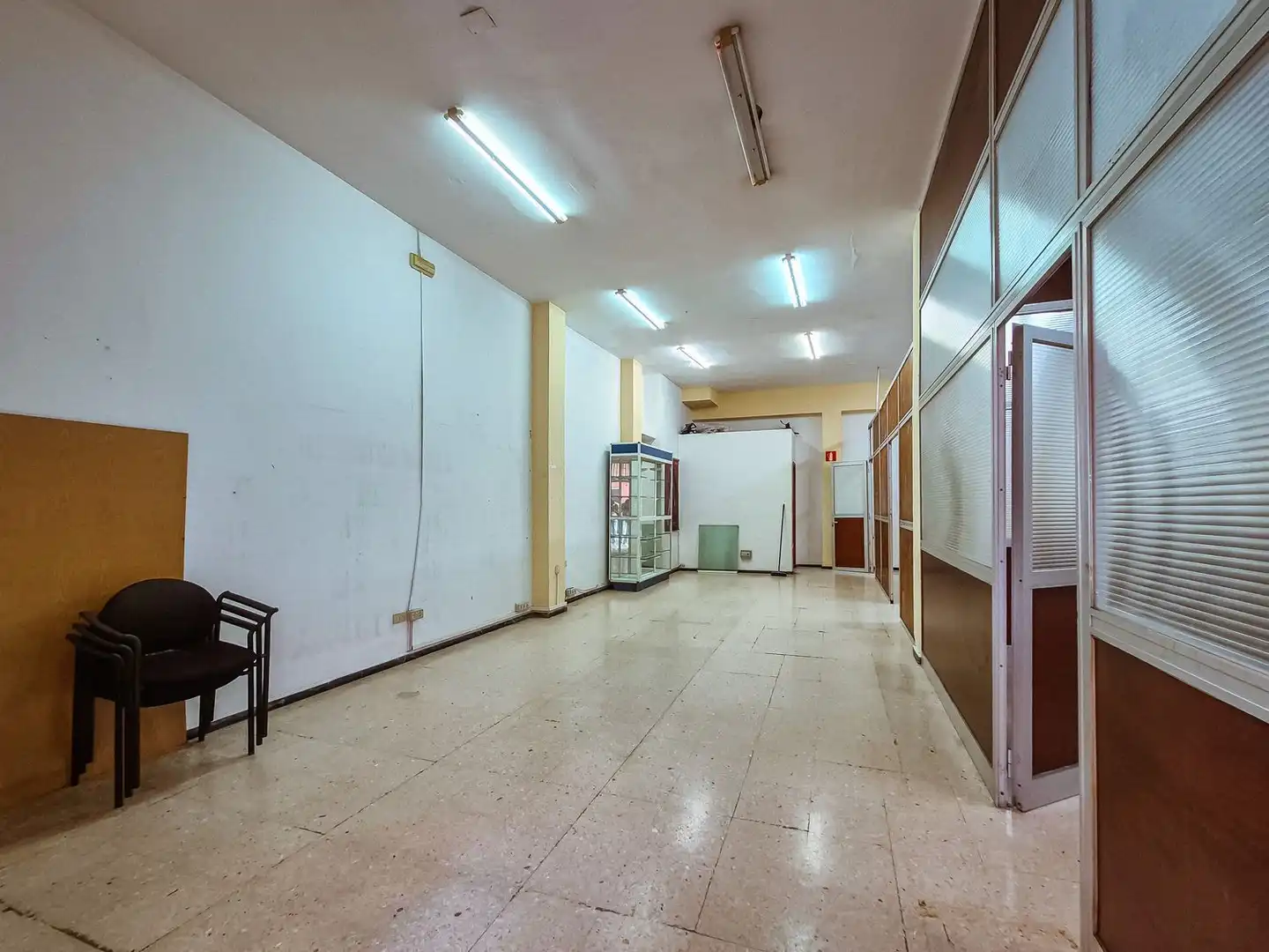 Local comercial en venda a Calle Uruguay 9, imagen 3