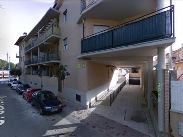 Individual for sale in La Muela