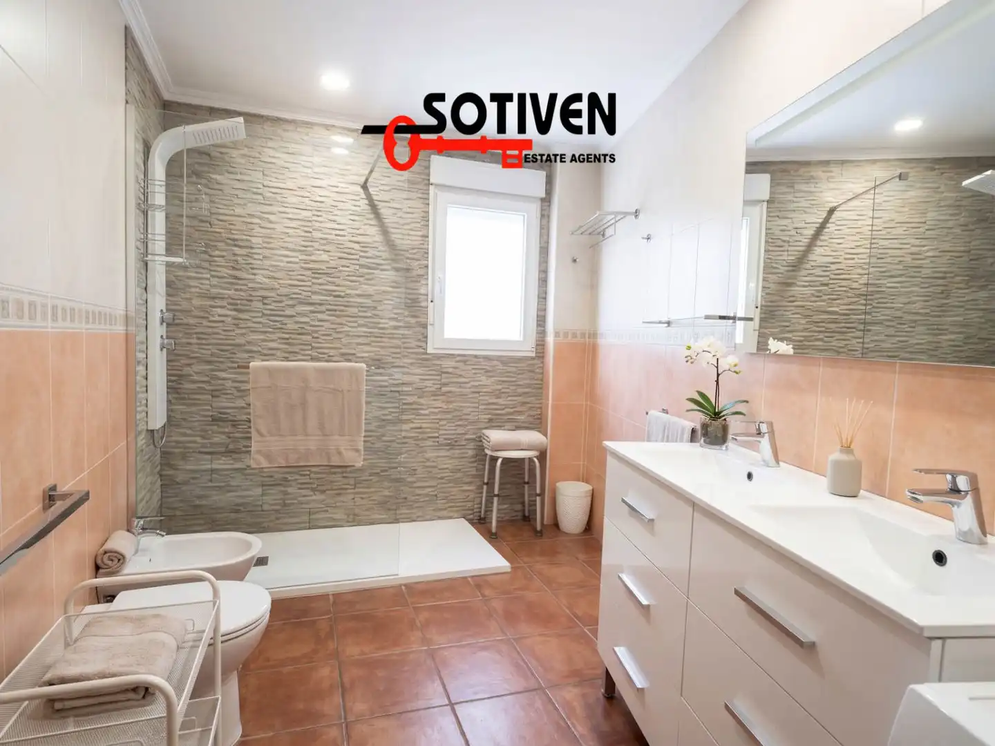 Bathroom of Apartments for rent in Adeje  with Terrace and Balcony