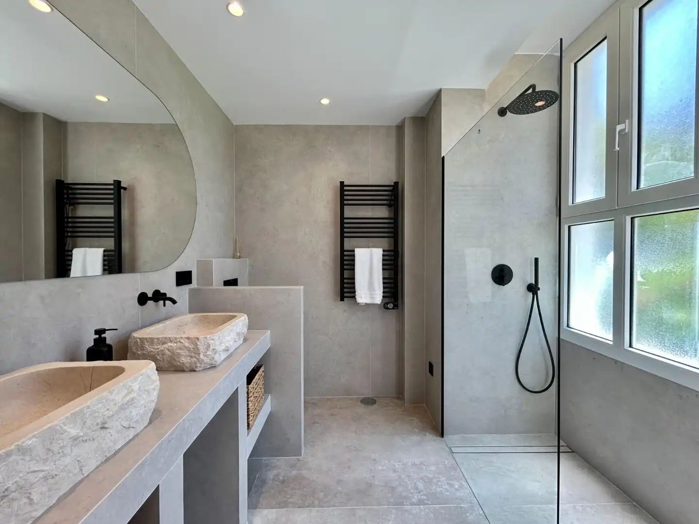 Bathroom of Apartments for sale in Marbella  with Air Conditioner, Heating and Private garden