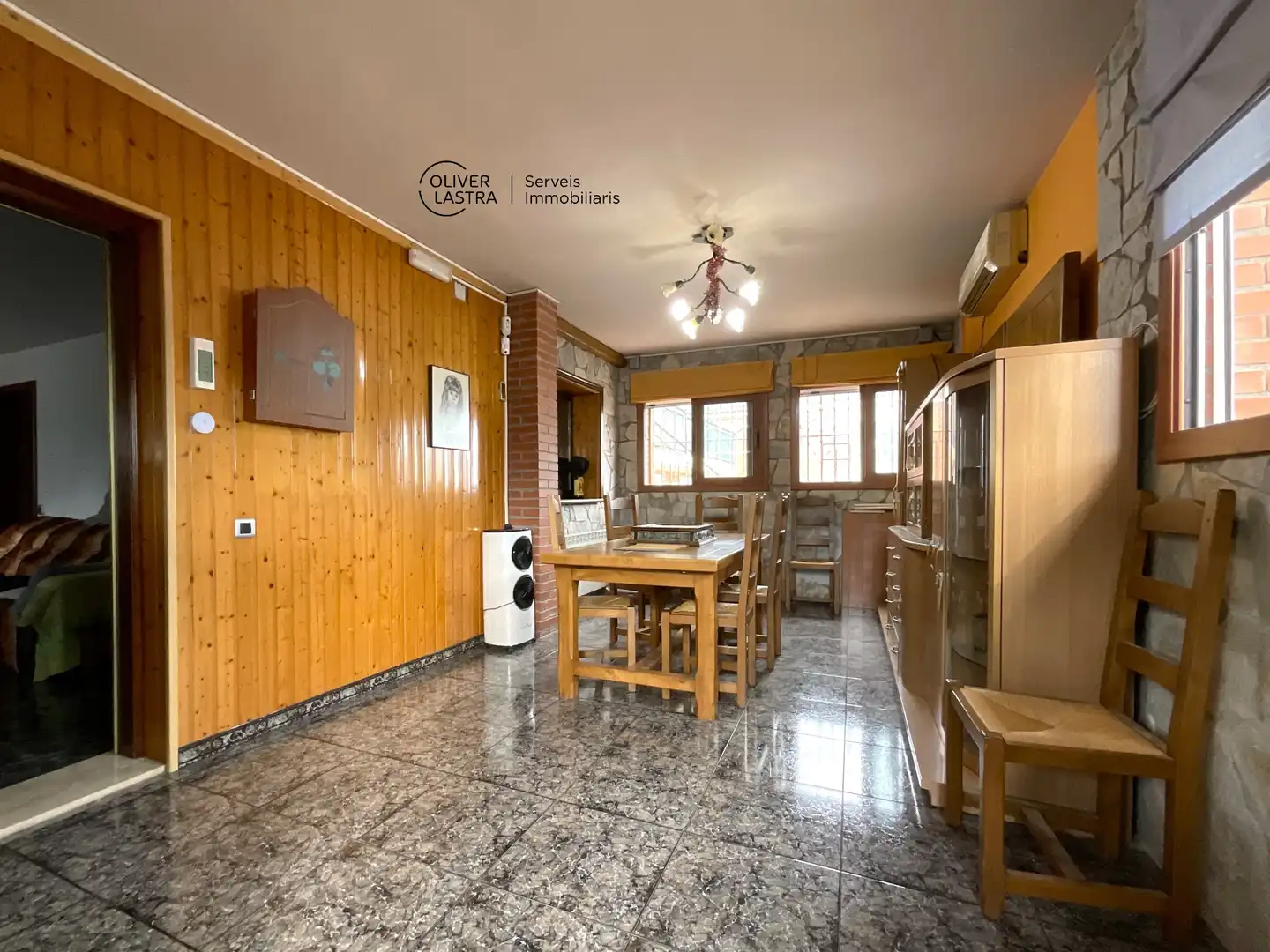 Vista exterior de Casa o chalet en venta en Castellbisbal con Aire acondicionado, Jardín privado y Terraza