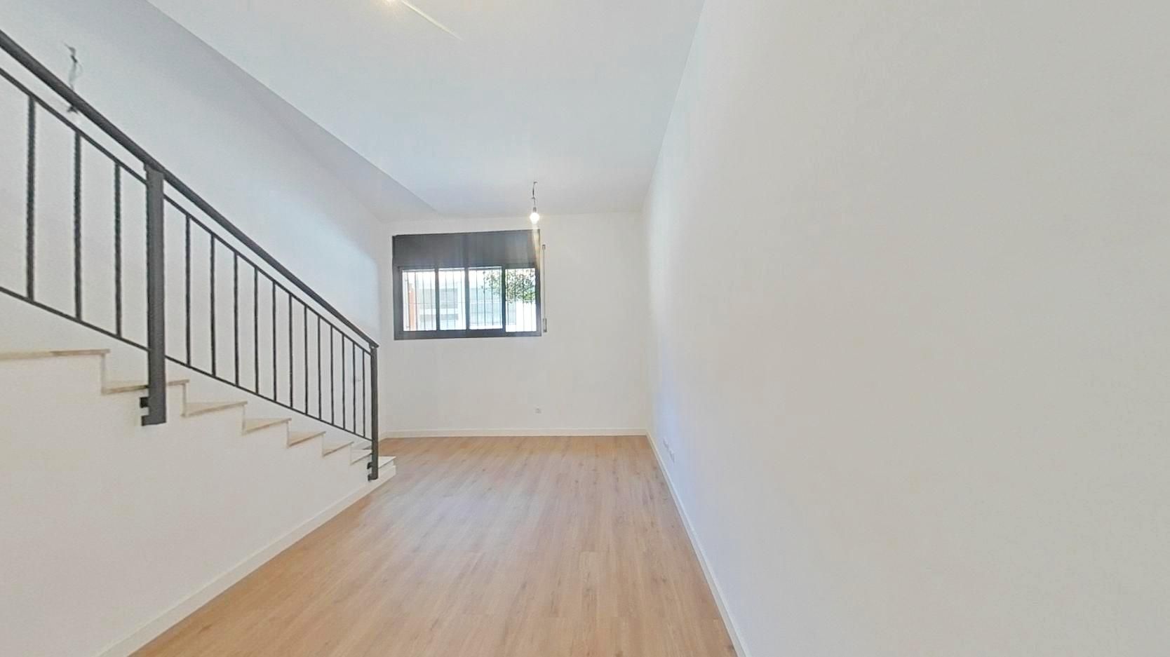 Duplex for sale in  Barcelona Capital  with Heating