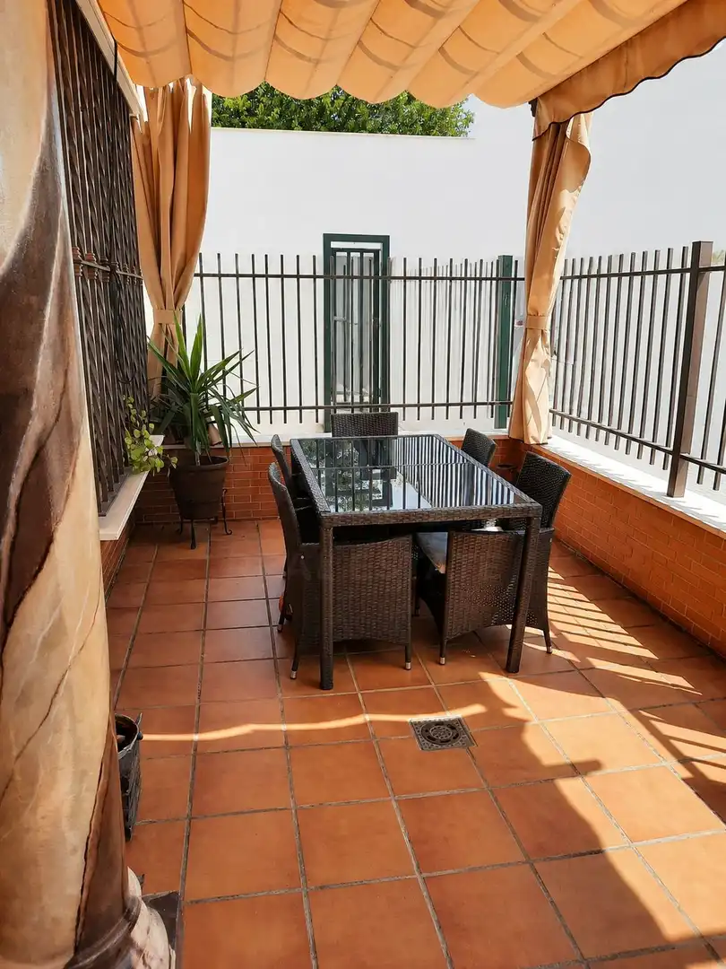 Terrassa de Casa adosada en venda en Écija amb Aire condicionat, Calefacció i Terrassa