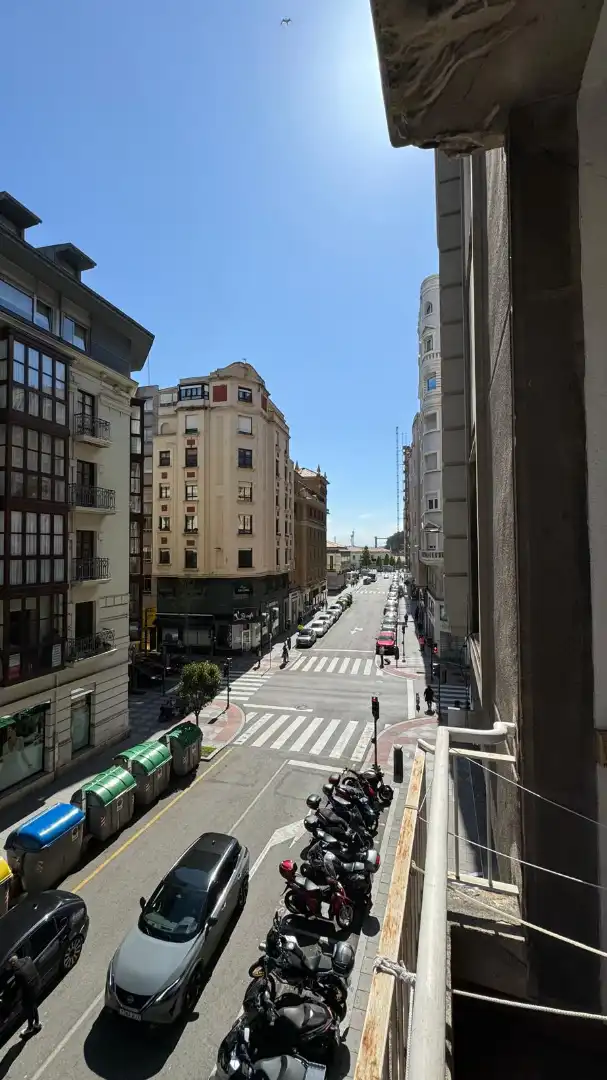 Oficina amb ascensor de lloguer a Calle Cádiz
