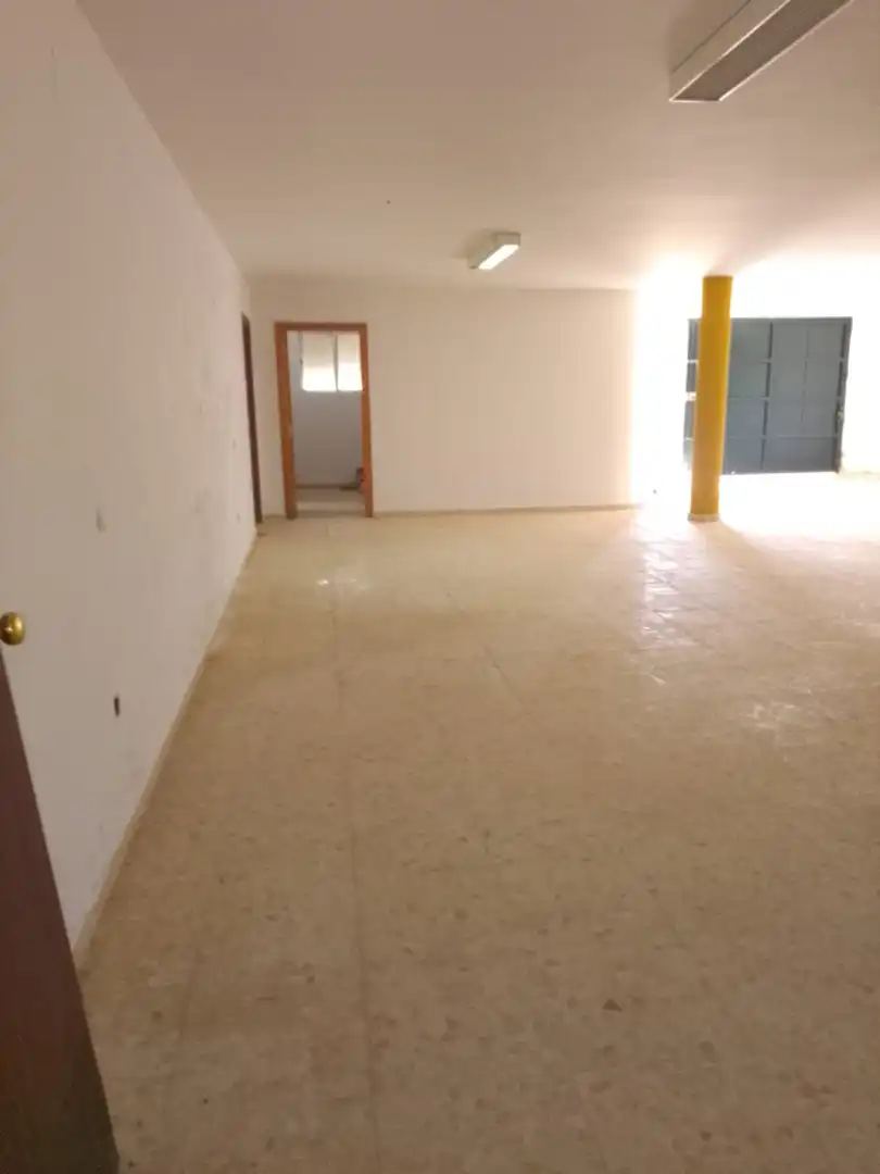 Casa o chalet en venta en Dos Hermanas con Jardín privado, Terraza y Balcón