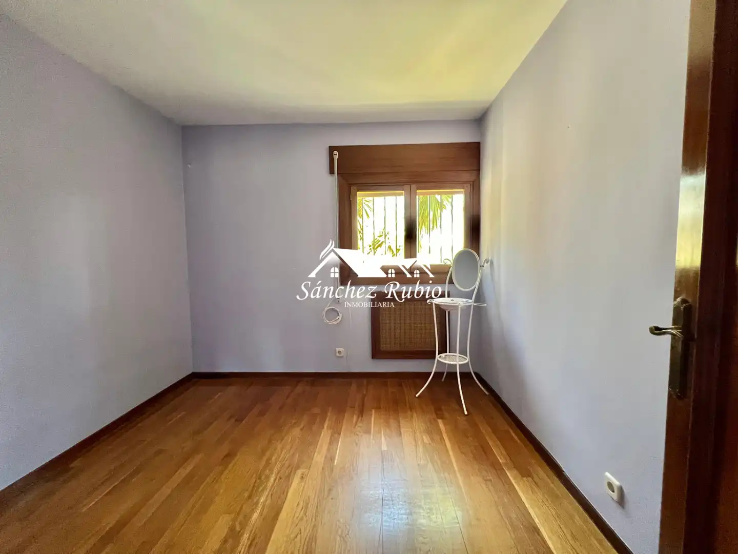Bedroom of Houses for sale in Torrelodones  with Heating, Private garden and Parquet flooring