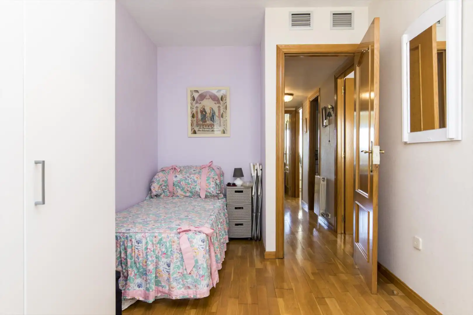Bedroom of Detached homes for sale in Zaragoza  with Terrace, Storage room and Swimming Pool