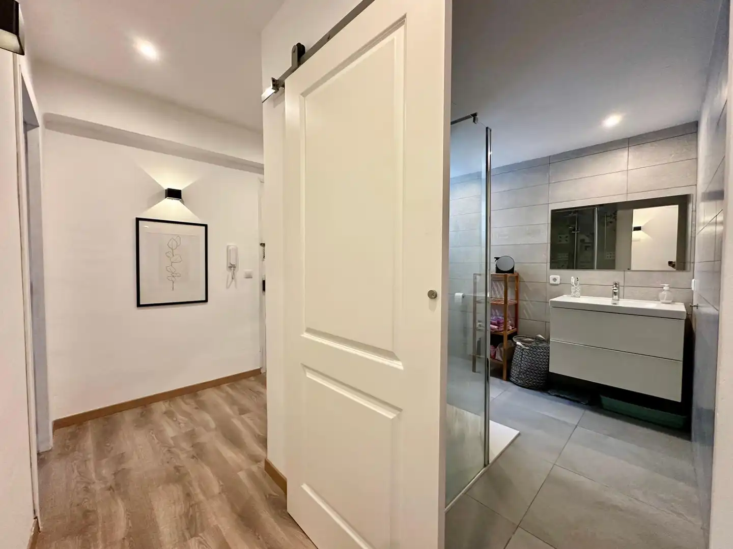 Bathroom of Flat for sale in La Pobla Llarga, Valencia