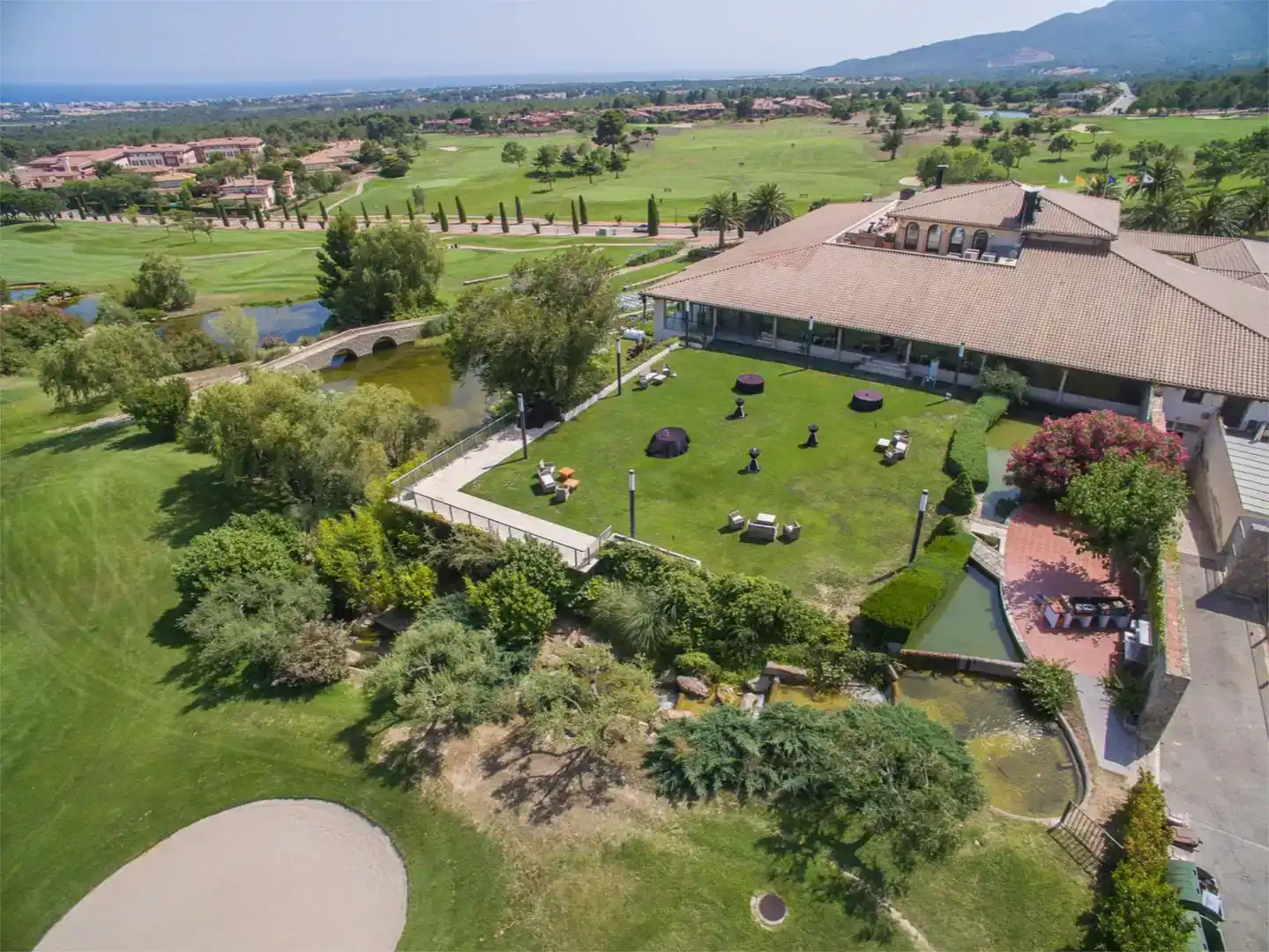 Vista exterior de Pis en venda en Pratdip amb Aire condicionat, Jardí privat i Piscina