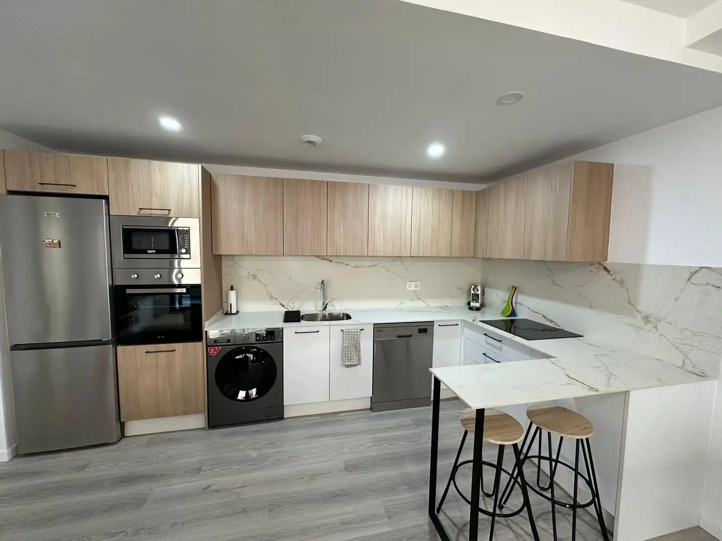 Kitchen of Flat for sale in Benalmádena  with Air Conditioner, Terrace and Community pool