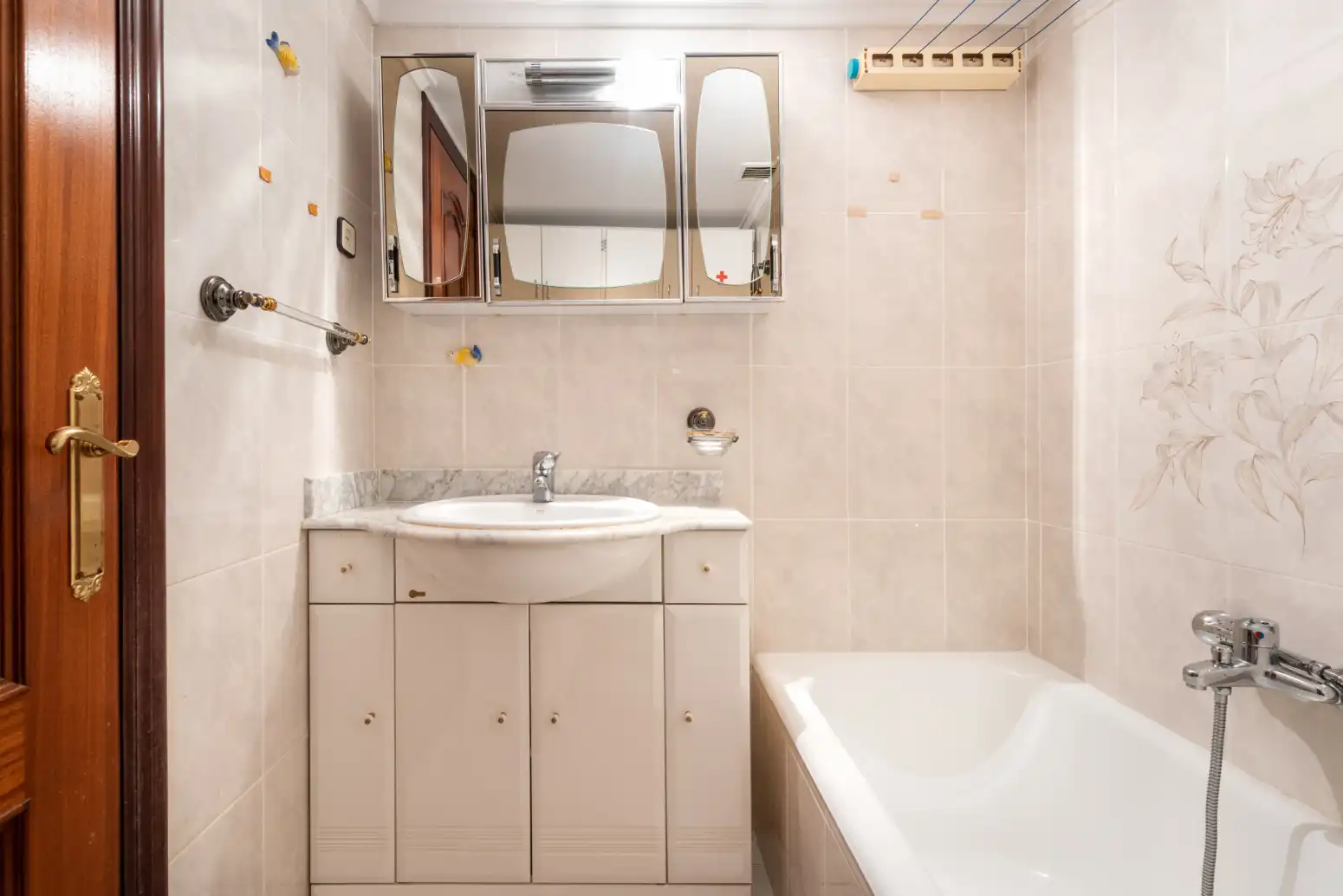 Flat for rent in Oviedo - CL SAN PEDRO MESTALLON, 8, Santo Domingo - El Campillín