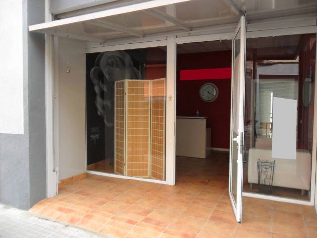 Local comercial en Alquiler en Torre-Sana