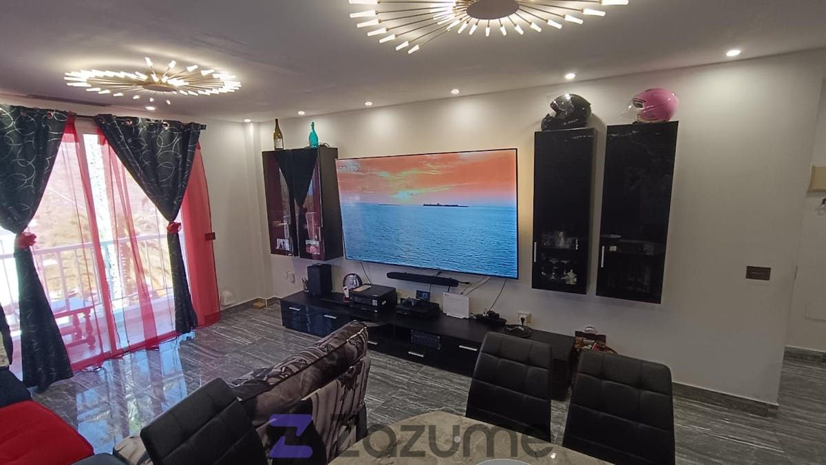 Sala d'estar de Pis de lloguer en Guía de Isora amb Aire condicionat, Moblat i Forn